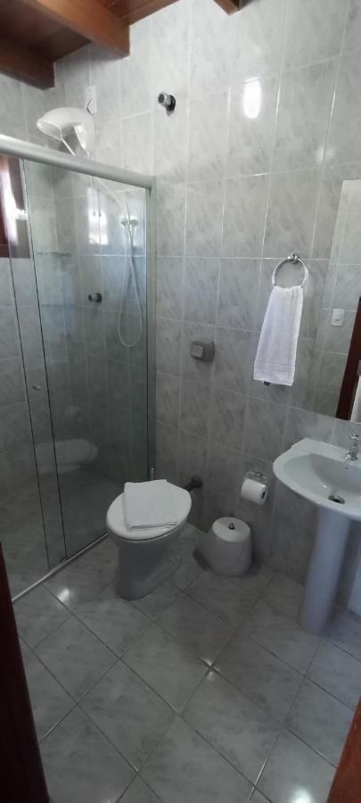 ホテル Residencial Da Praca ガロパバ エクステリア 写真