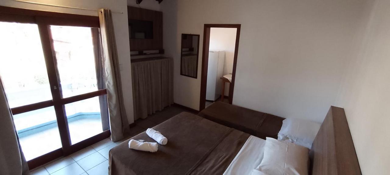 ホテル Residencial Da Praca ガロパバ エクステリア 写真